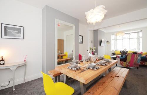 Heworth House | York Boutique House: Stylish Retreat with Free Parking