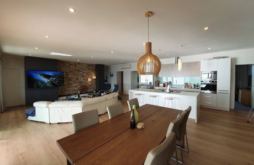 Para Wurlie House | Indulge at Yorke 272: Award-Winning Ocean View Retreat