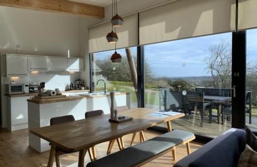 Richmond House | Experience Yorkshire Dales Lodge 17 with Family-Friendly Perks