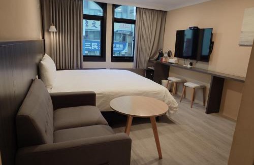 Tainan City Centre Hotel | Budget-Friendly Stay at Yoshi Hotel - Child Friendly Comfort