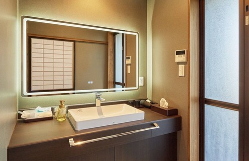 Yoshino House | Exclusive Experience at Yoshinoso Yukawaya: 10/10 Rating