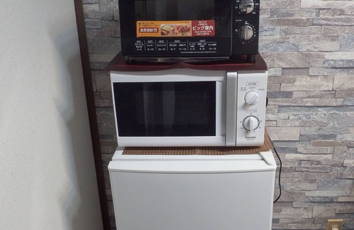 Inage Apartment | Discover Yotukaidou NewYork Modan Style with Kitchen Access