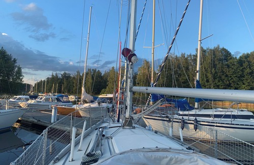 Sysma Boat Rental | You will always remember your night on this romantic 51 y.o. sailboat S/Y Dione.