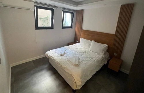 Eski Lara Apartment | Convenient Getaway: 5-Minute Stroll to Attractions