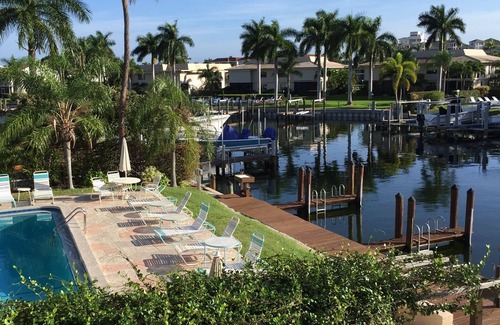 Marco Island Villa | Unforgettable Stay at Marco: Pool, Spa & Family-Friendly