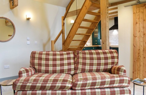 Hexham Cottage | Romantic Retreat with Ocean Views and Pet-Friendly Comfort