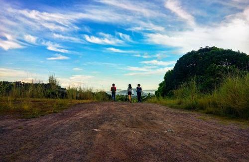Antipolo Other | Pet-Friendly Getaway at YOUMEBED MOTOR INN Kambal Kubo