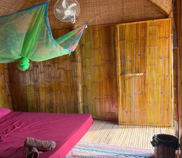 Mondol Seima House | Vibrant and Inviting: Young Wild and Free Hotel Awaits