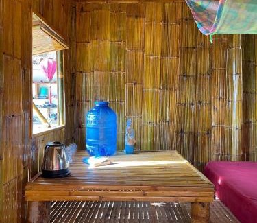 Mondol Seima House | Vibrant and Inviting: Young Wild and Free Hotel Awaits