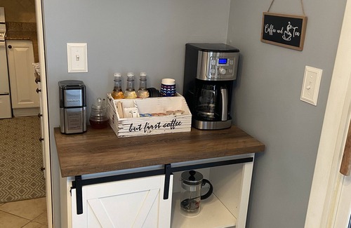 Clarkston House | Inviting Clarkston Retreat with Lake Views and Pet Friendly