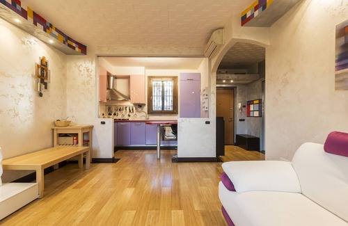 Muggiano Apartment | Your Ideal Retreat in Milan with Spa and Family Amenities