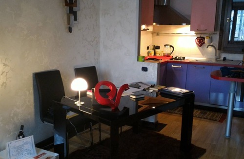 Muggiano Apartment | Your Ideal Retreat in Milan with Spa and Family Amenities