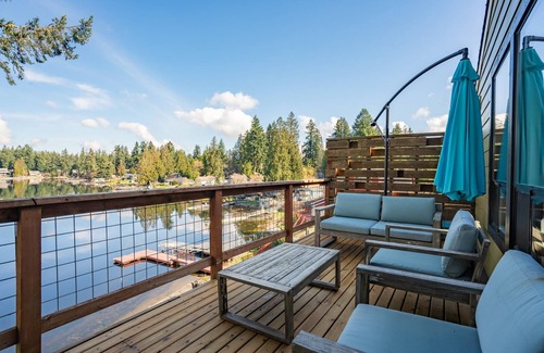 Lacey House | Idyllic Lakefront Retreat in Lacey with Private Patios
