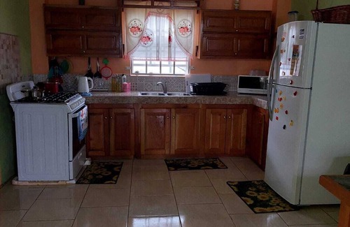 Signal Hill Apartment | Comfortable Retreat: Your Home Away From Home Awaits