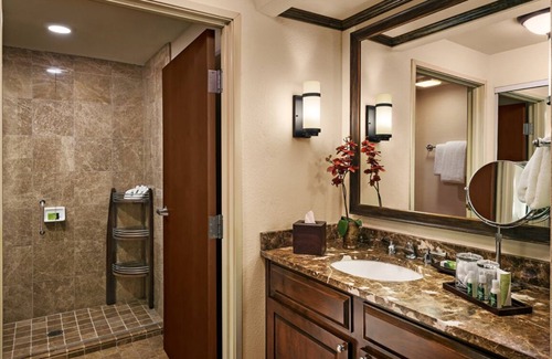 Gainey Village Villas Hotel | Discover Scottsdale's Wonders: Elegant Pet-Friendly Suites