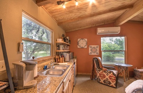 Ingram Cabin | Relaxing Hill Country Cabin Retreat by Johnson Creek