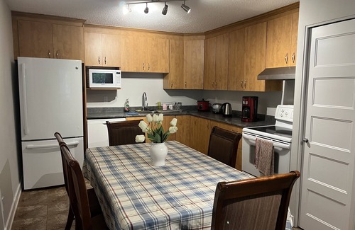 District d'Aylmer Condo | Comfortable Your Home Away Condo with Family-Friendly Amenities