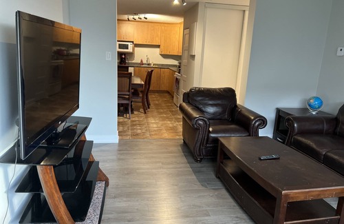 District d'Aylmer Condo | Comfortable Your Home Away Condo with Family-Friendly Amenities