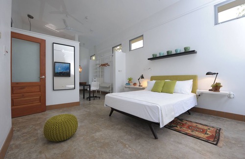 Llanos Tuna Bed & Breakfast | Relax in Casita 2: Your Ideal Farm Getaway with Pool
