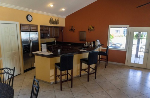 Trailer Estates Apartment | Relaxing Retreat with Kitchenette, Pools & Hot Tub Awaits