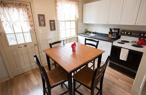 Ashfield House | Welcome to Your Home Away From Home with Pool & Spa!
