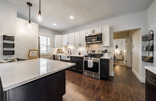 Windsor House | Relaxing Retreat: Your Downtown Windsor Home Away From Home