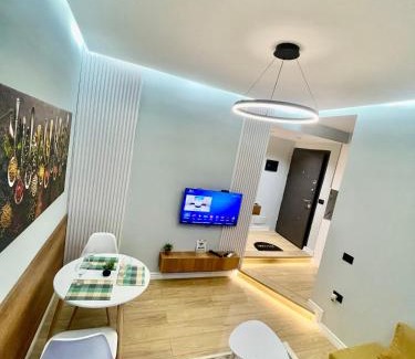 Sheqi i Vogel Apartment | Discover Your Home Fier: Family-Friendly Comfort Awaits