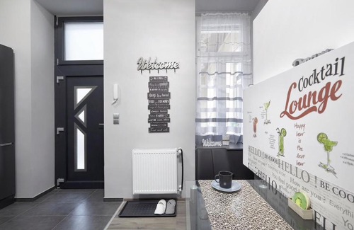 Terezvaros Apartment | Inviting Escape: Your Home in BP City with Breakfast Included