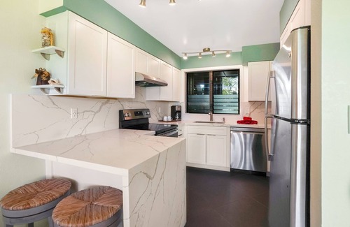 Wailua Condo | Your Island Retreat with Breathtaking Ocean Views