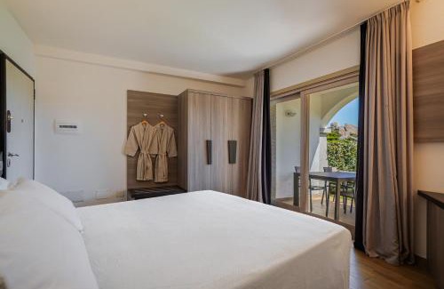 La Maddalena House | Elegant Home with Garden and Ocean View, Rated 9.4/10