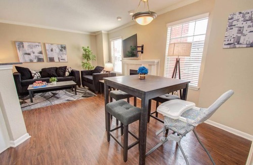 Astrodome Apartment | Discover Your Oasis in TX Medical Center - Perfect for Families