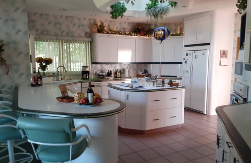 Saint Marys  Saint Joseph County House | Unforgettable Football Weekend Memories Await You Here