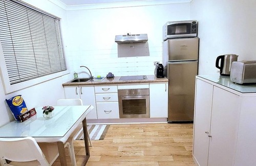 East Perth House | Your Oasis in the Heart of East Perth