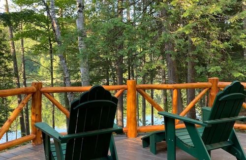 Paradox House | Experience Lakefront Bliss at Camp Nawita in the Adirondacks
