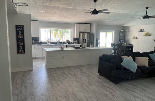 Clearwater House | Your own private resort