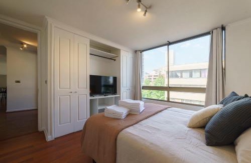 Santiago Apartment | Your Peaceful Spot in Central Providencia