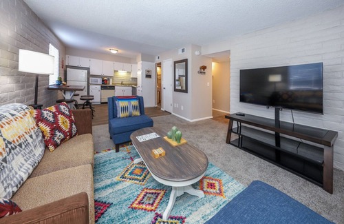 Tucson Condo | Ultimate Retreat Near Saguaro Park with Top Amenities