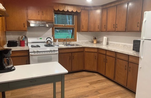 Grayling House | Discover Maggie's Place: Ideal for Families and Pets