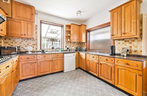 Sudbury House | Your perfect home away from home