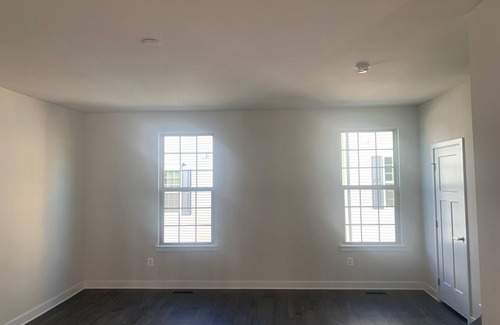 Annandale House | Discover Your Ideal Townhome in the Heart of DMV!