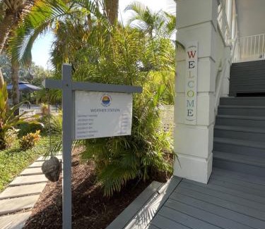 Bay Isle House | Unwind at Your Personal Resort: Pool, Tennis & Boating