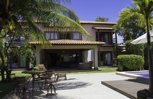 Barra Mar House | Your Private Paradise: Pool, Sauna & Beach Awaits!