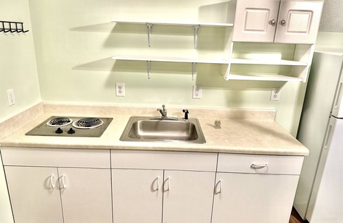 Sea Breeze Apartment | Cozy Studio Apartment Just Minutes from the Beach