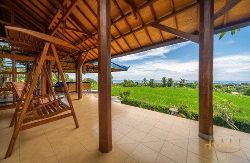 Kayu Putih Villa | Discover Your Private Balinese Getaway Near Lovina!