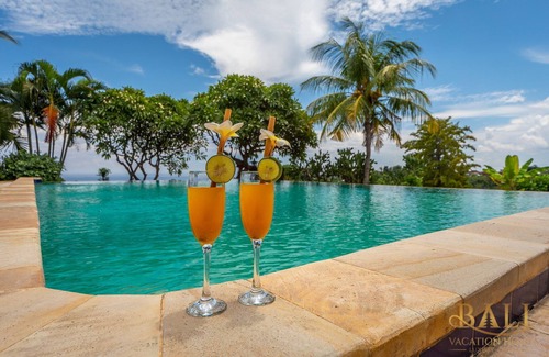 Kayu Putih Villa | Discover Your Private Balinese Getaway Near Lovina!