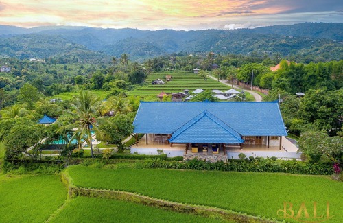 Kayu Putih Villa | Discover Your Private Balinese Getaway Near Lovina!