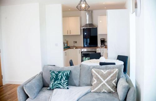 Salford Apartment | Discover Your Private Oasis in Manchester - 4-Star Retreat