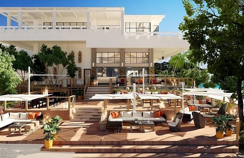Rock Harbor Hotel | Relaxing Oceanfront Retreat with 2 Pools & Pet-Friendly Units