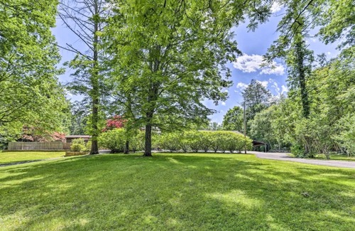 Town of Marbletown House | Your retreat in the Hudson Valley with a Hot Tub and Wood burning Fireplace,