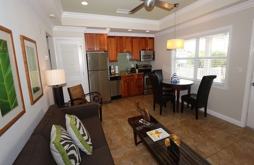 Bradenton Beach Condo | Beach Club at Anna Maria Island: Oceanfront Paradise Awaits